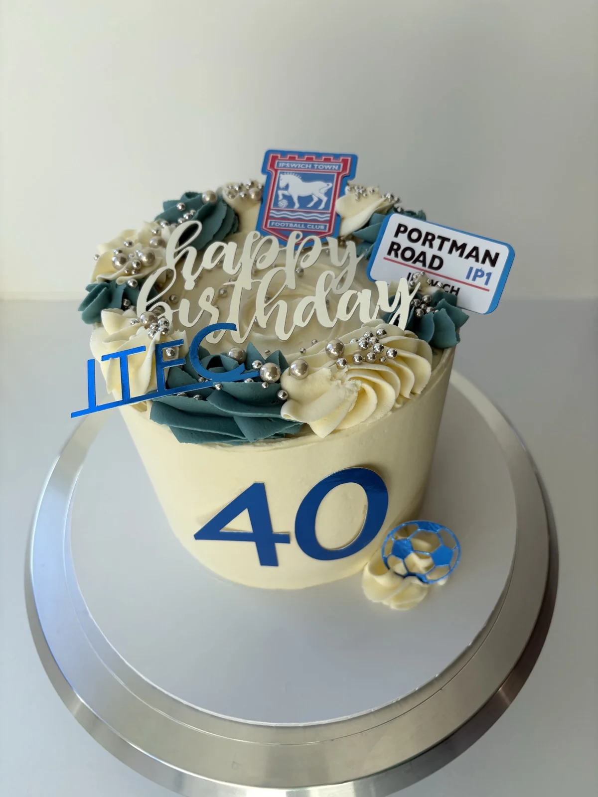 A bespoke Ipswich Town themed cake